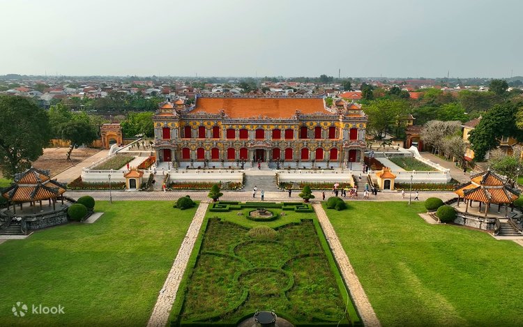 Kiến trúc cung đình